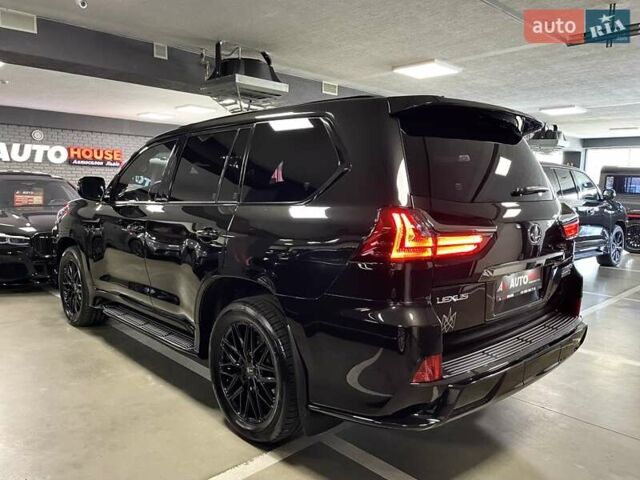 Лексус ЛХ 2018 у Львові на Automoto.ua Чорний Лексус ЛХ, об'ємом двигуна 4.46 л та пробігом 72 тис. км за 81700 $, фото 13 на Automoto.ua
