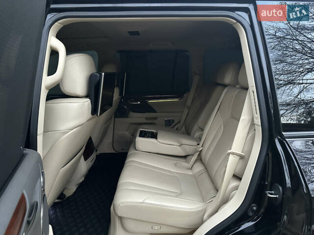 Черный Лексус ЛХ, объемом двигателя 5.66 л и пробегом 158 тыс. км за 69900 $, фото 43 на Automoto.ua