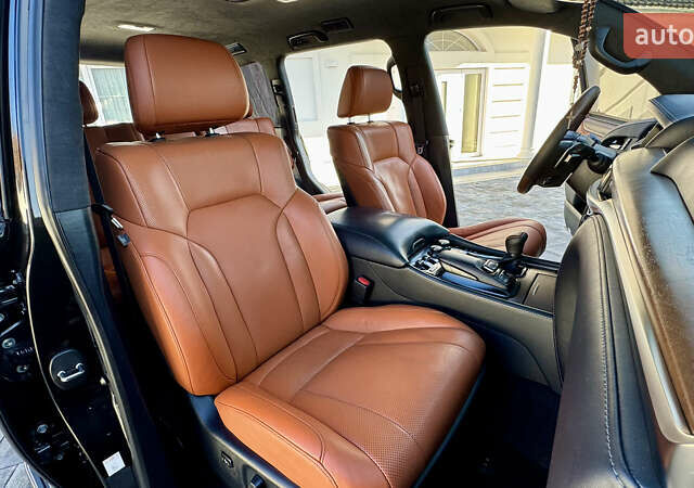 Черный Лексус ЛХ, объемом двигателя 4.46 л и пробегом 185 тыс. км за 67500 $, фото 82 на Automoto.ua