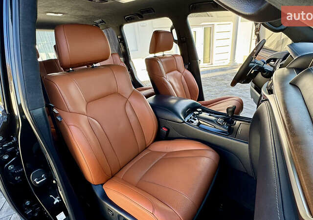 Черный Лексус ЛХ, объемом двигателя 4.46 л и пробегом 185 тыс. км за 67500 $, фото 83 на Automoto.ua