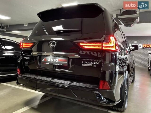 Лексус ЛХ 2018 у Львові на Automoto.ua Чорний Лексус ЛХ, об'ємом двигуна 4.46 л та пробігом 72 тис. км за 81700 $, фото 17 на Automoto.ua