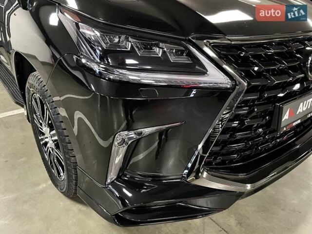 Чорний Лексус ЛХ, об'ємом двигуна 4.46 л та пробігом 74 тис. км за 79700 $, фото 72 на Automoto.ua