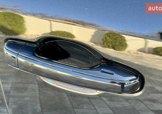 Черный Лексус ЛХ, объемом двигателя 4.46 л и пробегом 185 тыс. км за 67500 $, фото 33 на Automoto.ua