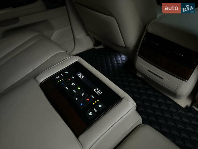 Черный Лексус ЛХ, объемом двигателя 5.66 л и пробегом 158 тыс. км за 69900 $, фото 57 на Automoto.ua