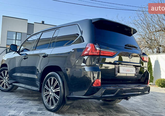 Черный Лексус ЛХ, объемом двигателя 4.46 л и пробегом 185 тыс. км за 67500 $, фото 37 на Automoto.ua