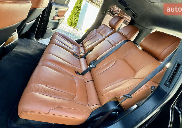 Черный Лексус ЛХ, объемом двигателя 4.46 л и пробегом 185 тыс. км за 67500 $, фото 104 на Automoto.ua