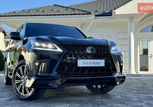 Черный Лексус ЛХ, объемом двигателя 4.46 л и пробегом 185 тыс. км за 67500 $, фото 24 на Automoto.ua