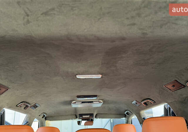 Черный Лексус ЛХ, объемом двигателя 4.46 л и пробегом 185 тыс. км за 67500 $, фото 110 на Automoto.ua