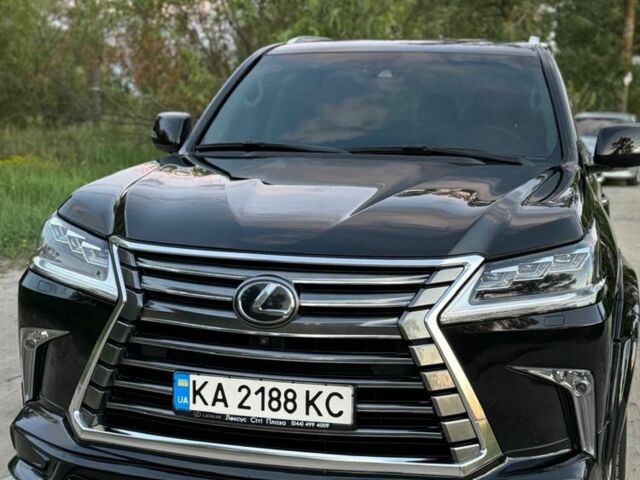 Черный Лексус ЛХ, объемом двигателя 4.5 л и пробегом 129 тыс. км за 72000 $, фото 2 на Automoto.ua