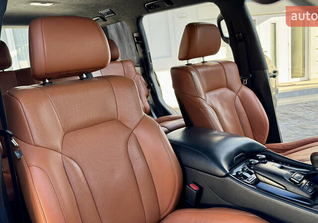 Черный Лексус ЛХ, объемом двигателя 4.46 л и пробегом 185 тыс. км за 67500 $, фото 80 на Automoto.ua