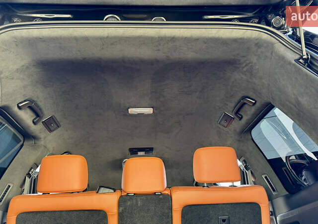 Черный Лексус ЛХ, объемом двигателя 4.46 л и пробегом 185 тыс. км за 67500 $, фото 114 на Automoto.ua