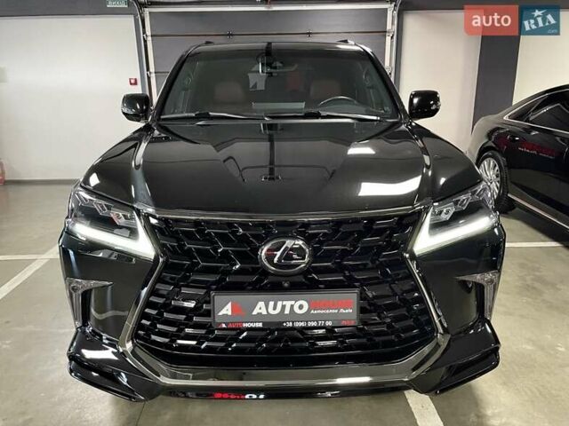 Лексус ЛХ 2018 у Львові на Automoto.ua Чорний Лексус ЛХ, об'ємом двигуна 4.46 л та пробігом 72 тис. км за 81700 $, фото 5 на Automoto.ua