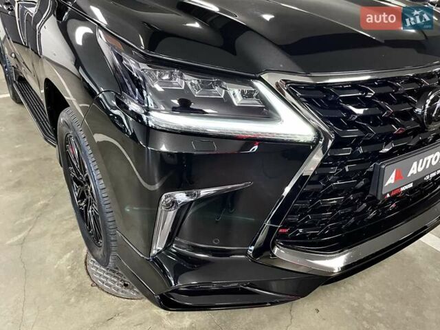 Лексус ЛХ 2018 у Львові на Automoto.ua Чорний Лексус ЛХ, об'ємом двигуна 4.46 л та пробігом 72 тис. км за 81700 $, фото 72 на Automoto.ua