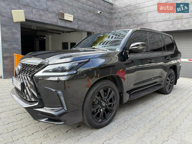 Чорний Лексус ЛХ, об'ємом двигуна 4.46 л та пробігом 147 тис. км за 69900 $, фото 16 на Automoto.ua