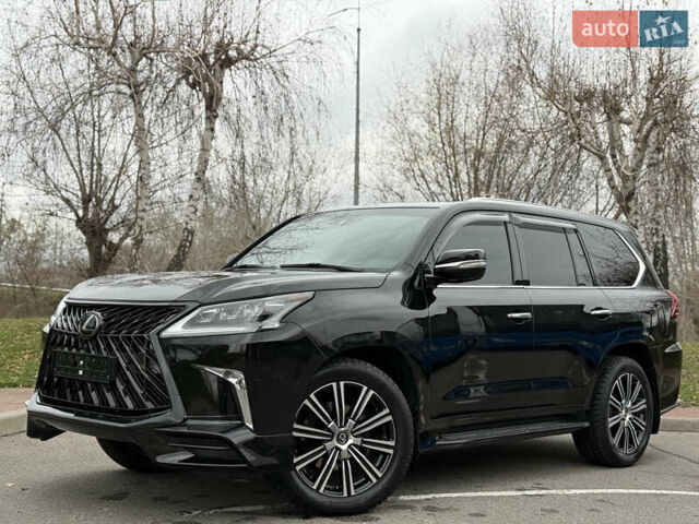 Черный Лексус ЛХ, объемом двигателя 5.66 л и пробегом 55 тыс. км за 81900 $, фото 9 на Automoto.ua