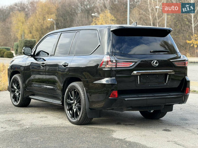Чорний Лексус ЛХ, об'ємом двигуна 4.46 л та пробігом 74 тис. км за 84300 $, фото 11 на Automoto.ua