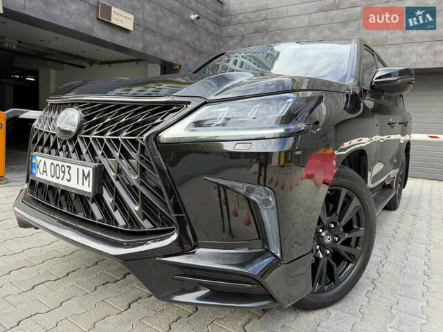 Чорний Лексус ЛХ, об'ємом двигуна 4.46 л та пробігом 147 тис. км за 69900 $, фото 5 на Automoto.ua