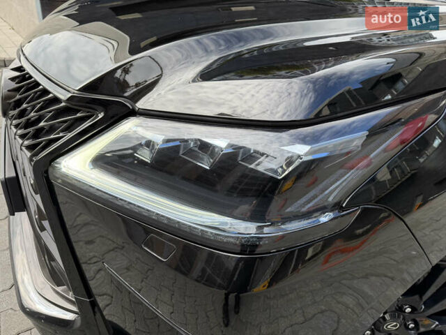 Чорний Лексус ЛХ, об'ємом двигуна 4.46 л та пробігом 147 тис. км за 69900 $, фото 7 на Automoto.ua