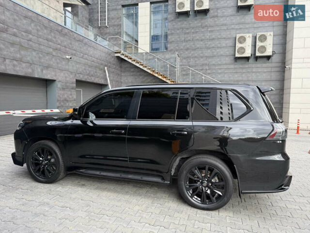 Чорний Лексус ЛХ, об'ємом двигуна 4.46 л та пробігом 147 тис. км за 69900 $, фото 30 на Automoto.ua