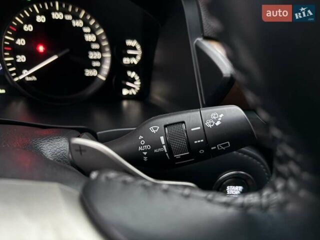 Черный Лексус ЛХ, объемом двигателя 4.46 л и пробегом 120 тыс. км за 69999 $, фото 82 на Automoto.ua