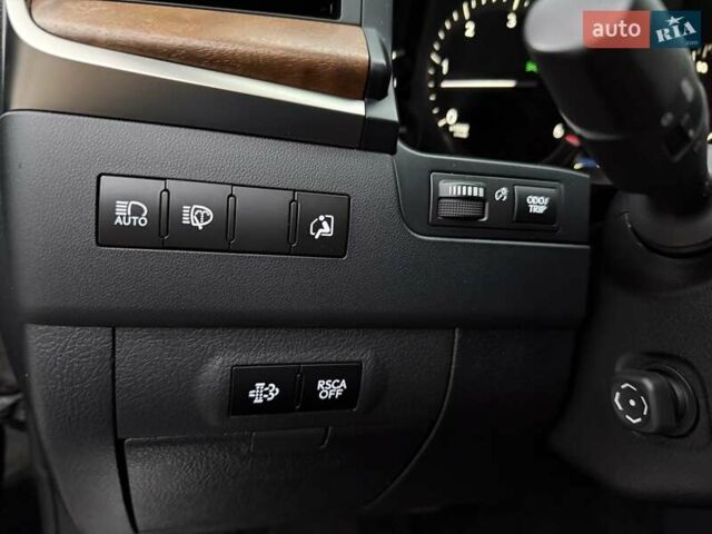 Черный Лексус ЛХ, объемом двигателя 4.46 л и пробегом 120 тыс. км за 69999 $, фото 83 на Automoto.ua