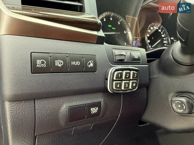 Черный Лексус ЛХ, объемом двигателя 5.66 л и пробегом 55 тыс. км за 81900 $, фото 69 на Automoto.ua