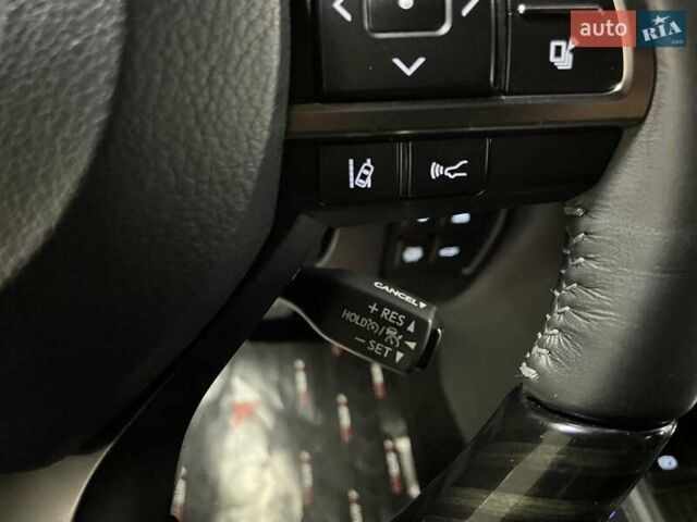 Чорний Лексус ЛХ, об'ємом двигуна 4.46 л та пробігом 85 тис. км за 82700 $, фото 49 на Automoto.ua