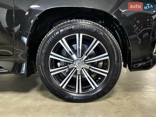 Чорний Лексус ЛХ, об'ємом двигуна 4.46 л та пробігом 156 тис. км за 73700 $, фото 75 на Automoto.ua