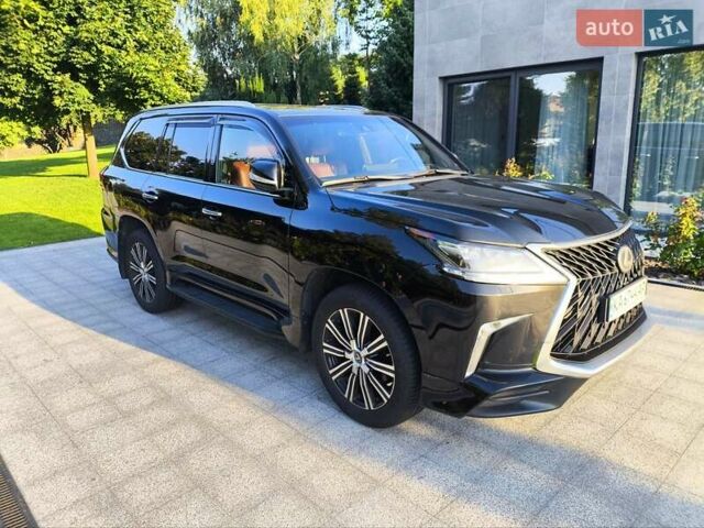 Черный Лексус ЛХ, объемом двигателя 5.66 л и пробегом 202 тыс. км за 69900 $, фото 9 на Automoto.ua