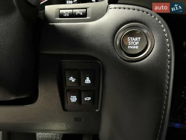 Чорний Лексус ЛХ, об'ємом двигуна 4.46 л та пробігом 85 тис. км за 82700 $, фото 50 на Automoto.ua