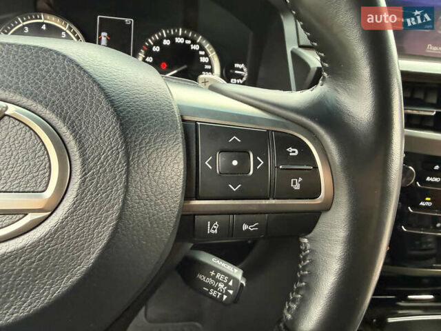 Черный Лексус ЛХ, объемом двигателя 5.66 л и пробегом 55 тыс. км за 81900 $, фото 71 на Automoto.ua