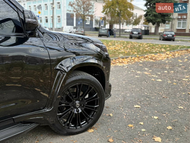 Черный Лексус ЛХ, объемом двигателя 4.46 л и пробегом 112 тыс. км за 82600 $, фото 25 на Automoto.ua