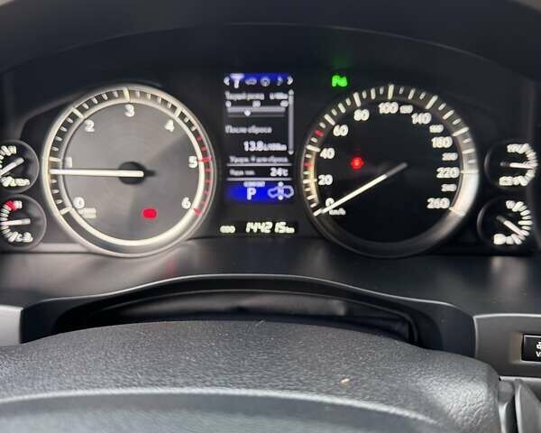 Черный Лексус ЛХ, объемом двигателя 4.46 л и пробегом 144 тыс. км за 75000 $, фото 37 на Automoto.ua