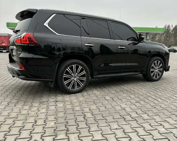 Черный Лексус ЛХ, объемом двигателя 5.66 л и пробегом 1 тыс. км за 72000 $, фото 5 на Automoto.ua