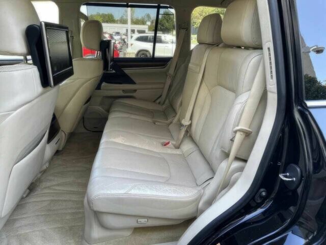 Лексус ЛХ 2019 у Кривому Розі на Automoto.ua Чорний Лексус ЛХ, об'ємом двигуна 5.7 л та пробігом 44 тис. км за 15600 $, фото 9 на Automoto.ua