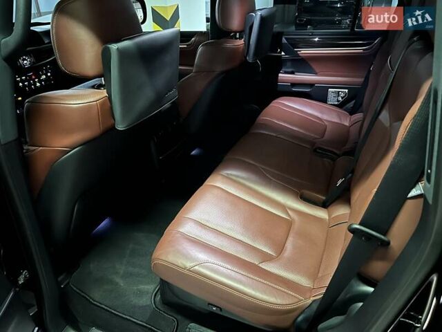 Лексус ЛХ 2019 в Киеве на Automoto.ua Черный Лексус ЛХ, объемом двигателя 5.66 л и пробегом 180 тыс. км за 72000 $, фото 29 на Automoto.ua