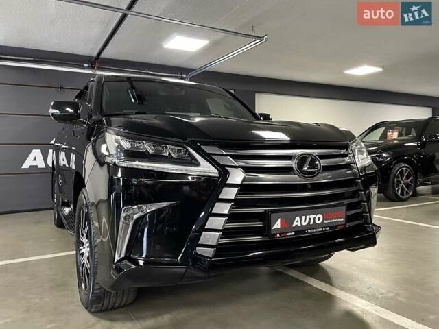 Чорний Лексус ЛХ, об'ємом двигуна 4.46 л та пробігом 156 тис. км за 73700 $, фото 6 на Automoto.ua
