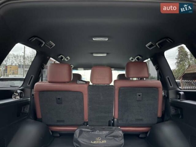 Черный Лексус ЛХ, объемом двигателя 4.46 л и пробегом 120 тыс. км за 69999 $, фото 97 на Automoto.ua