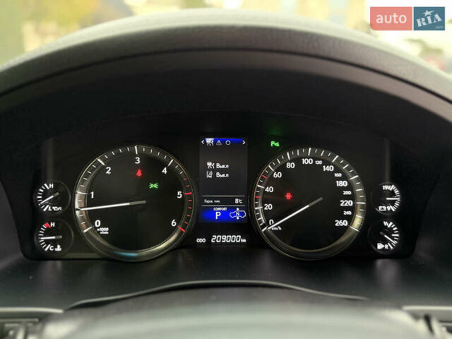 Черный Лексус ЛХ, объемом двигателя 4.46 л и пробегом 208 тыс. км за 70000 $, фото 41 на Automoto.ua