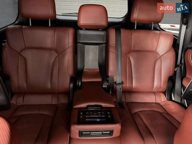 Чорний Лексус ЛХ, об'ємом двигуна 4.46 л та пробігом 147 тис. км за 69900 $, фото 50 на Automoto.ua