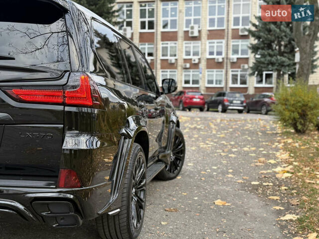 Черный Лексус ЛХ, объемом двигателя 4.46 л и пробегом 112 тыс. км за 82600 $, фото 18 на Automoto.ua