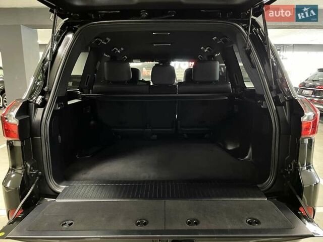 Чорний Лексус ЛХ, об'ємом двигуна 4.46 л та пробігом 156 тис. км за 73700 $, фото 20 на Automoto.ua