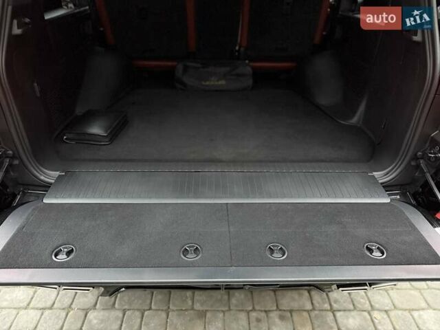 Черный Лексус ЛХ, объемом двигателя 4.46 л и пробегом 120 тыс. км за 69999 $, фото 98 на Automoto.ua