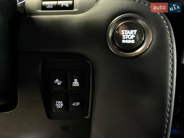 Чорний Лексус ЛХ, об'ємом двигуна 4.46 л та пробігом 156 тис. км за 73700 $, фото 52 на Automoto.ua