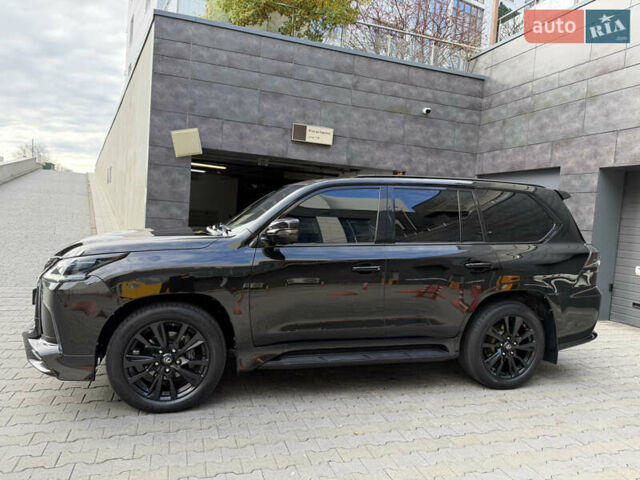 Чорний Лексус ЛХ, об'ємом двигуна 4.46 л та пробігом 147 тис. км за 69900 $, фото 14 на Automoto.ua