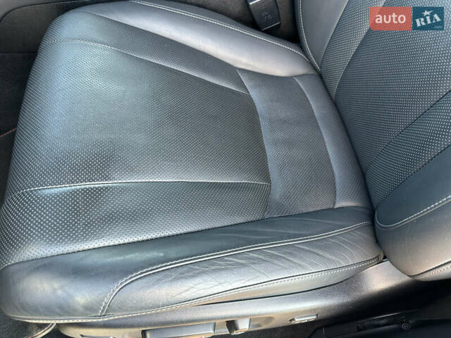 Лексус ЛХ 2019 в Киеве на Automoto.ua Черный Лексус ЛХ, объемом двигателя 4.46 л и пробегом 197 тыс. км за 72000 $, фото 14 на Automoto.ua