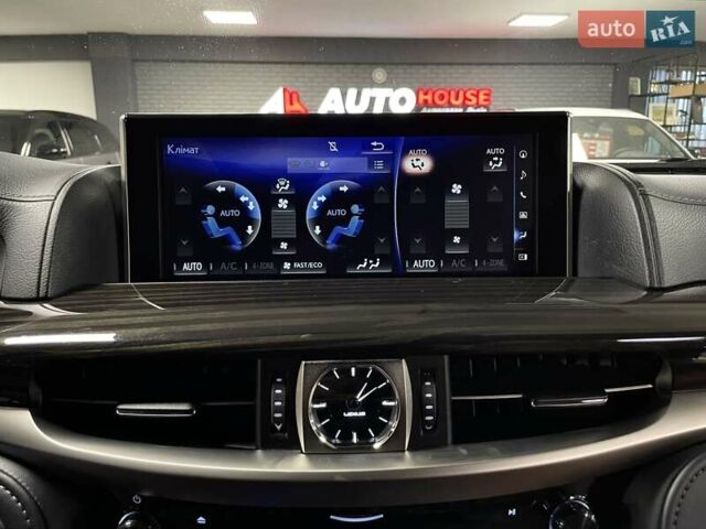 Чорний Лексус ЛХ, об'ємом двигуна 4.46 л та пробігом 85 тис. км за 82700 $, фото 59 на Automoto.ua