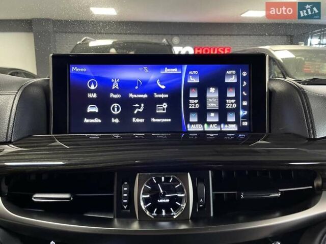 Чорний Лексус ЛХ, об'ємом двигуна 4.46 л та пробігом 156 тис. км за 73700 $, фото 60 на Automoto.ua