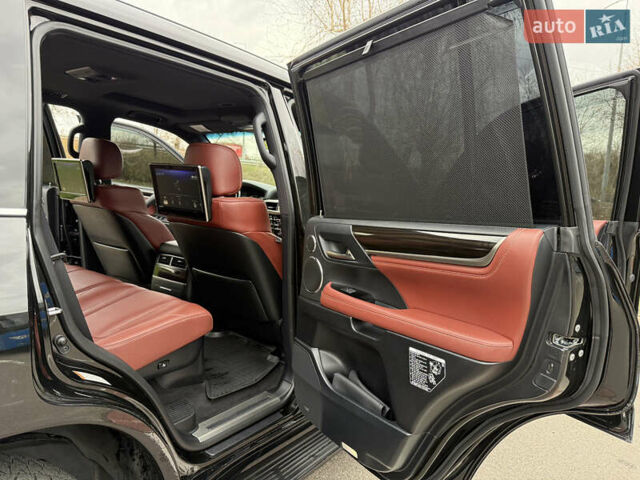 Черный Лексус ЛХ, объемом двигателя 5.66 л и пробегом 55 тыс. км за 81900 $, фото 55 на Automoto.ua