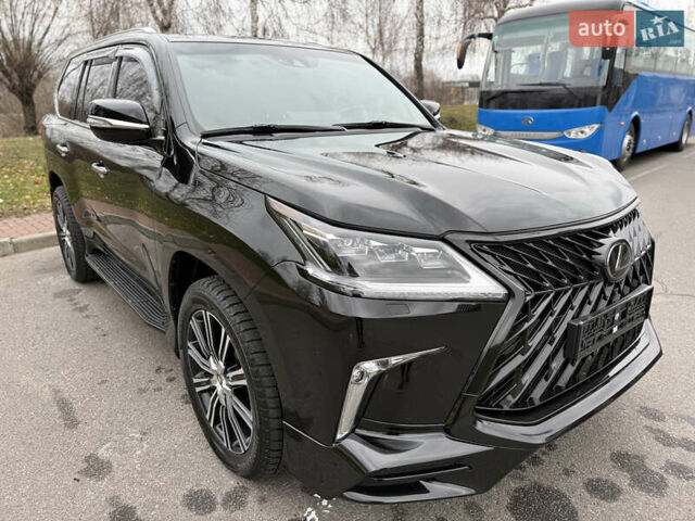 Черный Лексус ЛХ, объемом двигателя 5.66 л и пробегом 55 тыс. км за 81900 $, фото 8 на Automoto.ua